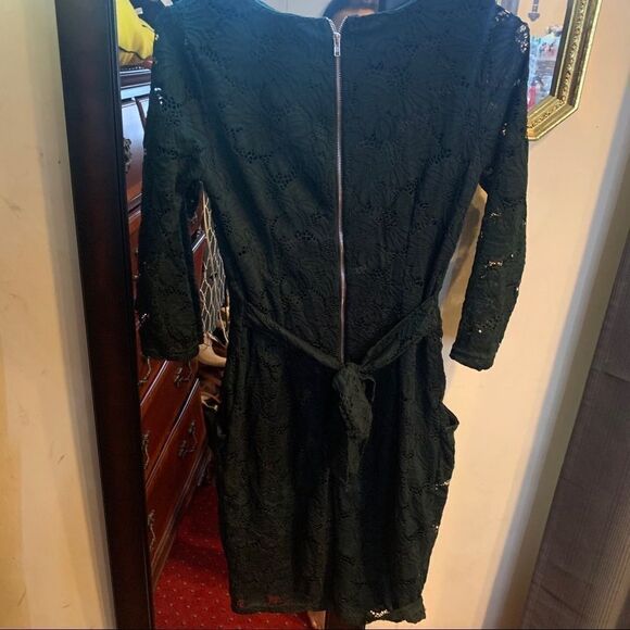 NWT Lace Dress - Picture 6 of 8